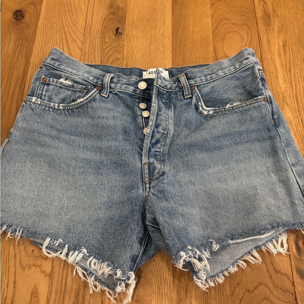 Agolde Blue Jean Shorts with Frayed Hem and Vintage Wash